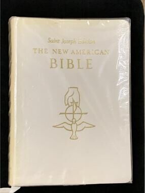 New American Bible St Joseph Edition 1980 White Leather Large Family Holy Bible